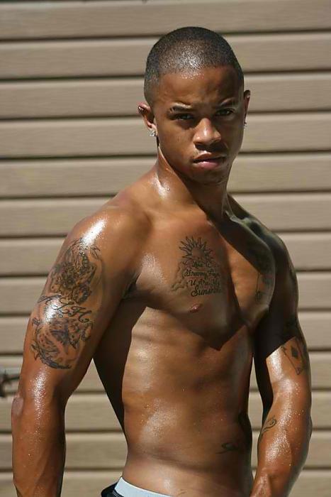 Shirtless Marcus T. Paulk - Naked Black Male Celebs